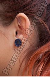 Ear Woman White Average